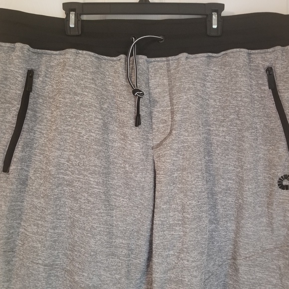 Akademiks Jogger/Sweatpants NWT Gray Zippered Leg - Picture 4 of 8